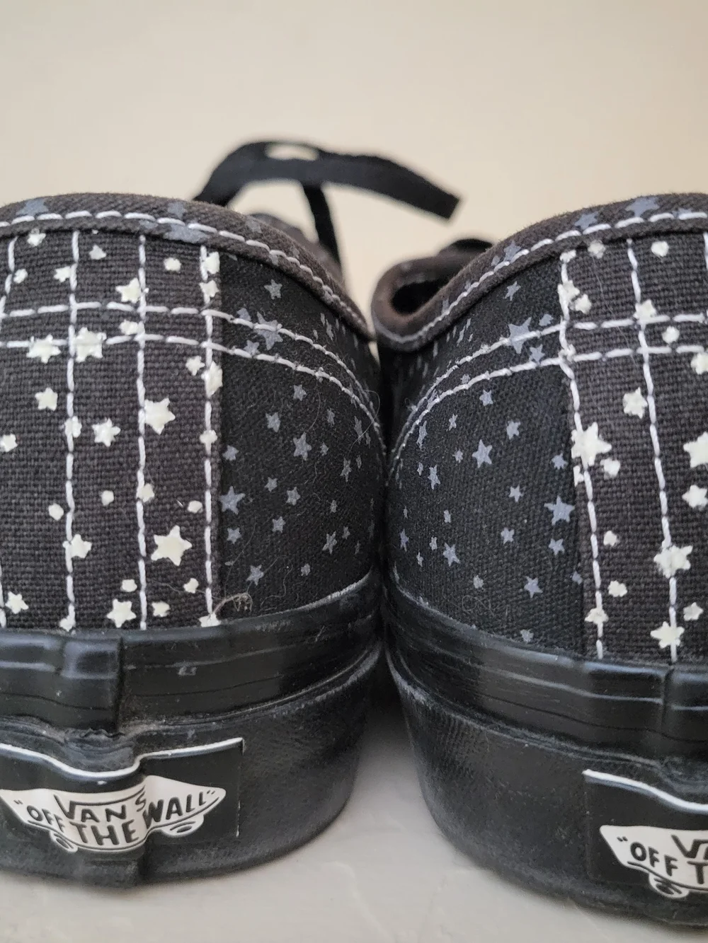 Vans Black Star-Print Canvas Sneakers